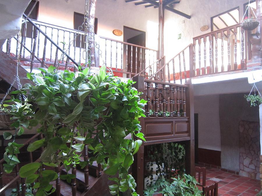 Hotel Central Graciela Валье-де-Сан-Хосе Экстерьер фото